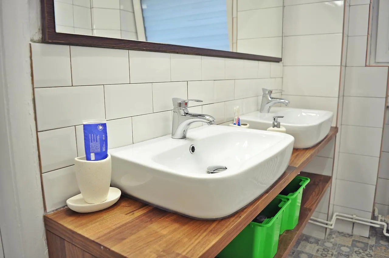 Globe Hostel بوخارست 0*,  رومانيا