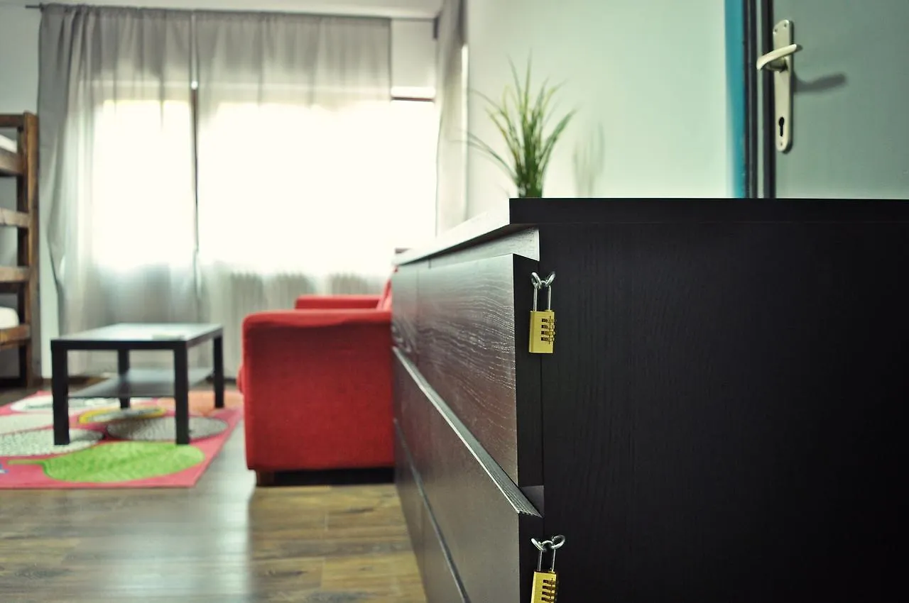Globe Hostel بوخارست 0*,  رومانيا