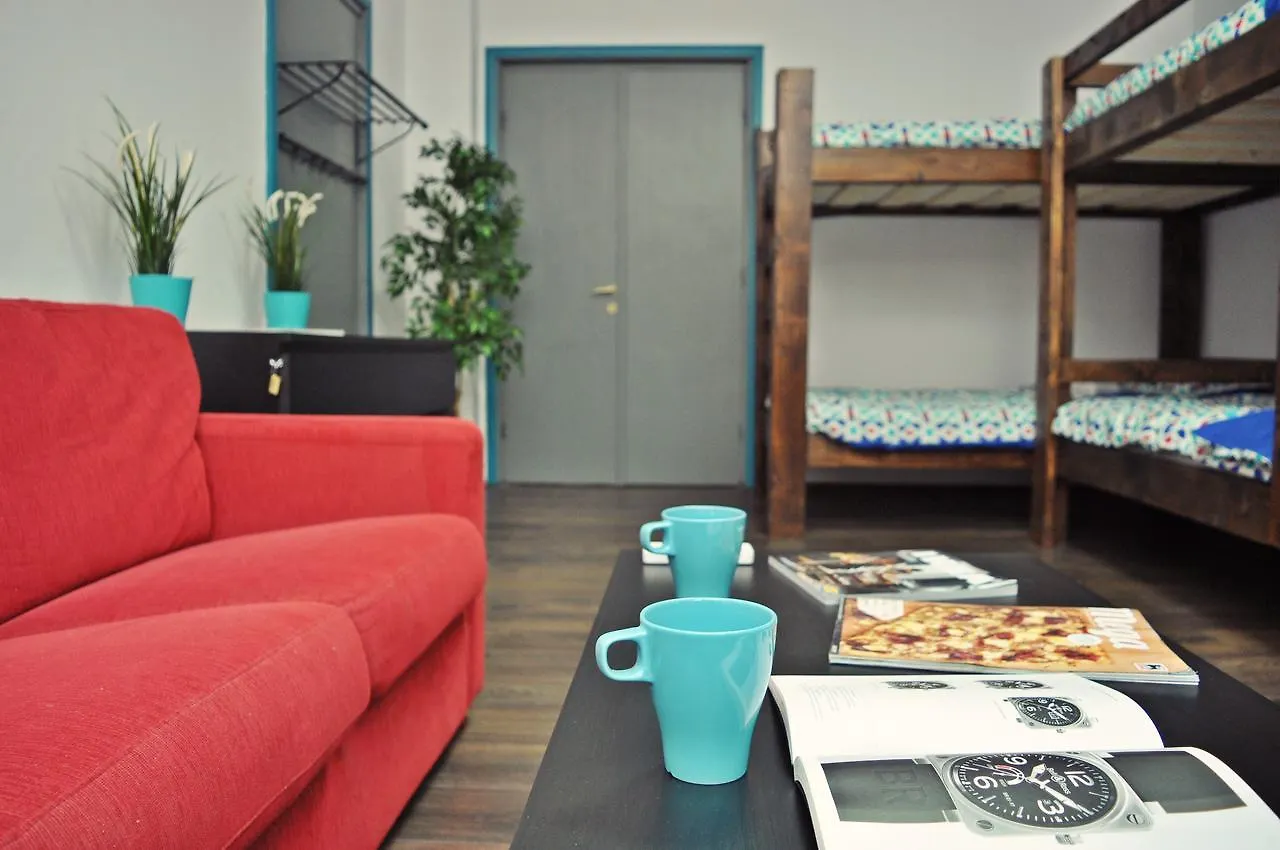 Globe Hostel بوخارست رومانيا